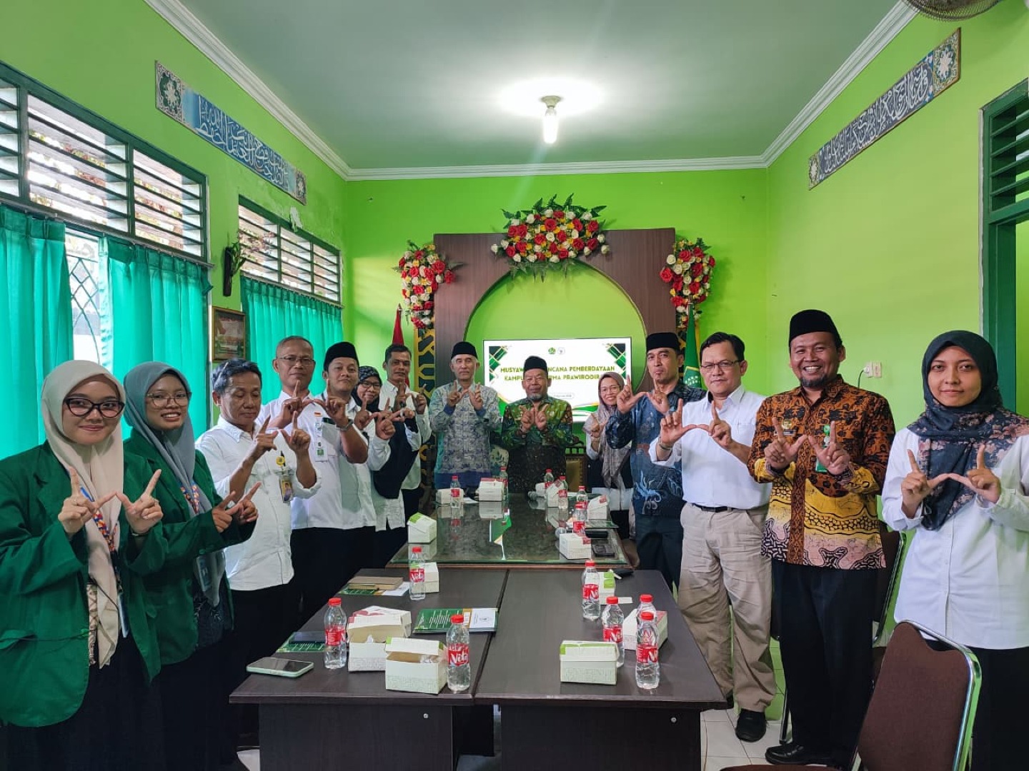 BWI DIY dan Kanwil Kemenag DIY Gagas Program Pemberdayaan Umat Berbasis Wakaf dan Zakat.